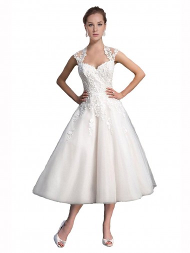 Shop A-Line Short Tea Length Sweetheart Tulle Lace Beach Wedding Dress Montreal