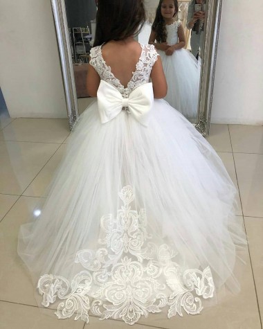 Shop Ivory Ball Gown Chapel Train Sleeveless Flower Girl Dress Montreal