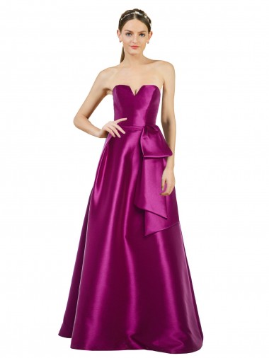Shop Sleeveless V-Neck Long Satin Bridesmaid Dress / Prom Dress with Bow Waist Montreal