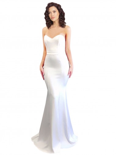 Shop Sweetheart Strapless High Neck Long Formal Crepe Bridesmaid Dress / Prom Dress Montreal