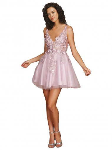 Shop Sleeveless V-Neckline Short Cocktail Dress with Embellished Lace Appliques Montreal