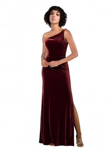 Shop Formal One Shoulder Floor-Length Velvet Bridesmaid Dress / Prom Dress Montreal