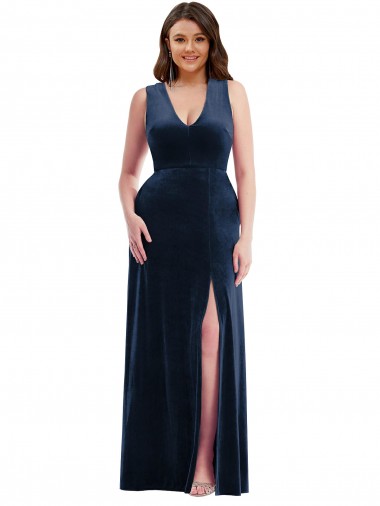Shop Deep V-Neck Sleeveless Formal Velvet Maxi Bridesmaid Dress / Prom Dress with Pockets Montreal
